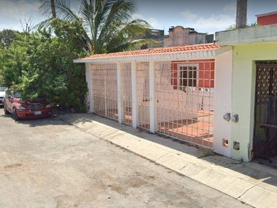 Casa En Venta Circuito Hacienda La Gavia, Hacienda Real Del Caribe, Cancún, Quintana Roo, México. Vm10