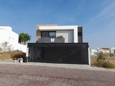 Casa En Venta En Cumbres Del Lago Juriquilla Querétaro