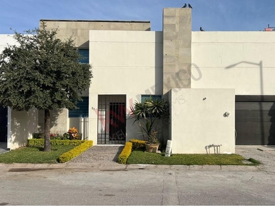 Casa equipada en renta, Residencial Santa Bárbara, Torreón, Coahuila