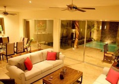 renta espectacular casa con alberca en privada residencial en temozon norte tamarindos
