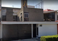 casa residencial en venta ubicada en paseos de taxqueña