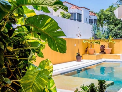 Casa Equipada De 4 Recamaras En Zona Residencial De Cancun