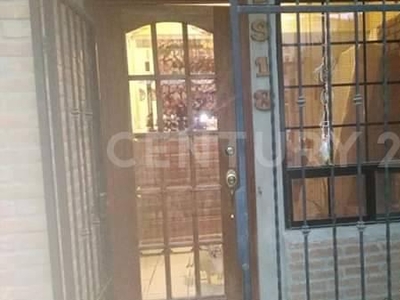 VENTA DE CASA AMPLIADA EN VILLAS DEL REAL