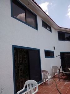 Casa en Venta, La Florida, San Luis Potosí, Casa amplia, Jardines, Alberca