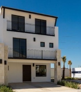 ÚLTIMA GRAN CASA EN VENTA MODELO NEBBIOLO EN JURICA-ANTEA E1