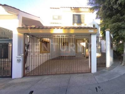 CASA EN RENTA EN COLINAS DE SAN MIGUEL, CULIACÁN, SINALOA