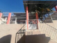 2 cuartos, 100 m casa en colonia jardín mangos, acapulco