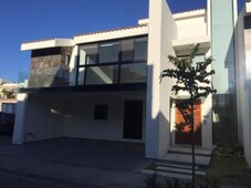 3 cuartos, 333 m casa en venta en lomas de angelopolis san andres cholula puebla