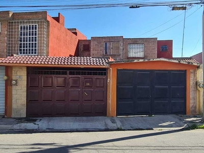 Casa en condominio en venta Avenida Himalaya 2090-2124, Fraccionamiento Geovillas El Nevado, Almoloya De Juárez, México, 50943, Mex