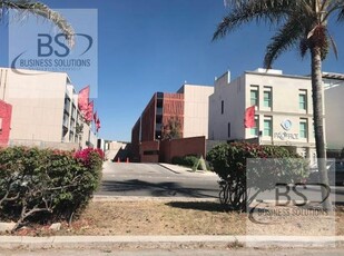 Doomos. AV/ RENTA O VENTA DEPARTAMENTO CONDOMINIO CANTALAGUA JURIQUILLA QUERETARO