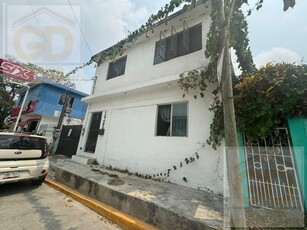 Doomos. Casa en VENTA