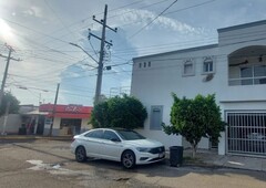 Se vende casa remodelada en Col. Nuevo Culiacan