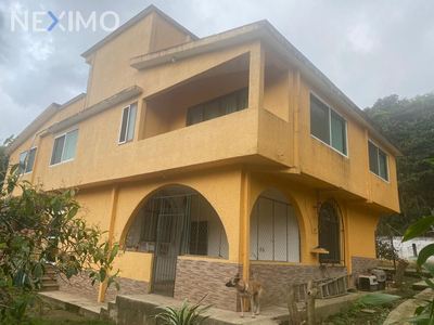 Venta Casa 5 Ambientes El Pedregal