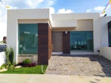 casa en venta de una planta tres marías morelia