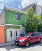 en venta, casa con 4 departamento en ciudad azteca - 5 baños - 263 m2