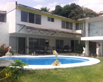 en venta, casa en av atlacomulco - 6 habitaciones - 378 m2