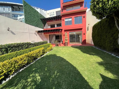 Bonita Casa En Venta En Hacienda De Las Palmas