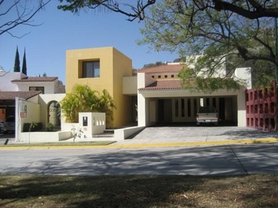 Casa en Venta en El Palomar Secc. Jockey Club Tlajomulco de Zúñiga, Jalisco