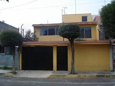 Casa en Venta en Xochimilco, Distrito Federal