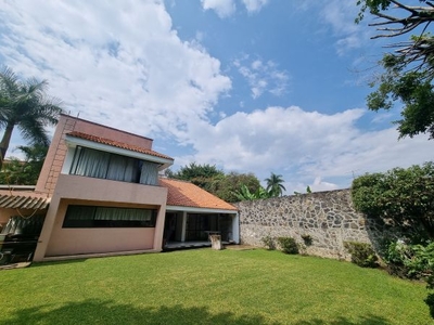 Casa en condominio Chapultepec, Cuernavaca, Morelos.