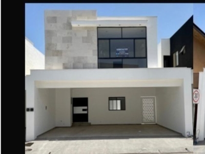 Casa en venta en Altares Residencial en Santiago Nuevo León
