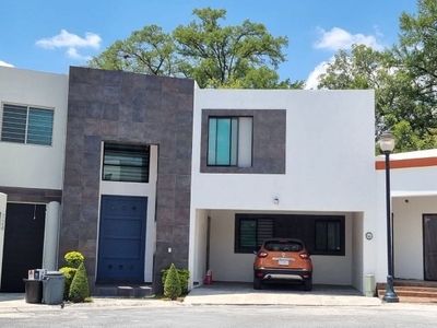 CASA EN VENTA EN HACIENDA SANTIAGO, SANTIAGO, N.L.