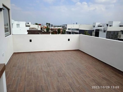 Casa en Venta en Morillotla, Excelente Opción con Roofgarden