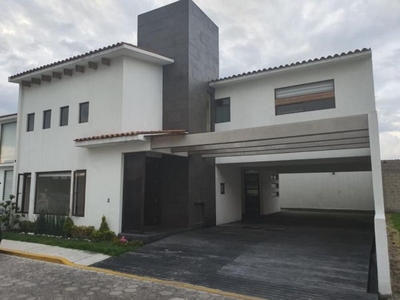 CASA EN VENTA METEPEC