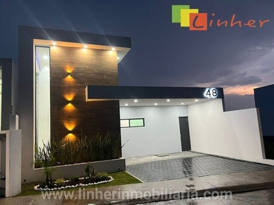 CASA EN VENTA RESIDENCIAL TEHUCIL