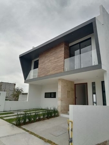 Casa en Zibatá de 3 Niveles + Roof Garden