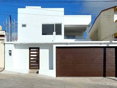 Casa nueva en venta cerca Playas de Rosarito Fracc Rosamar