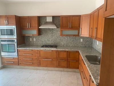 CASA VENTA HACIENDA REAL TEJEDA CON RECAMARA EN PB