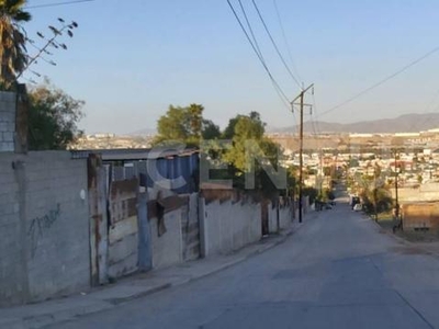 DEPARTAMENTO EN RENTA EN COL.PINOS DE AGÜERO, TIJUANA B.C.