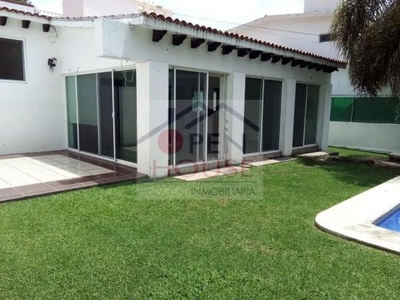 Renta En Casa Lomas De Cocoyoc Con Jardin Anuncios Y Precios - Waa2