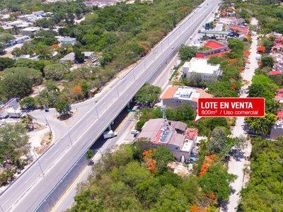 Venta Lote Comercial de 800m2 en Puerto Aventuras frente a la Carretera Federal