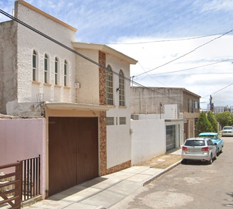 Casa En Remate Bancario En Victoria De Durango, Durango. (105 M2 De Terreno) (solo Recursos Propios) -ekc