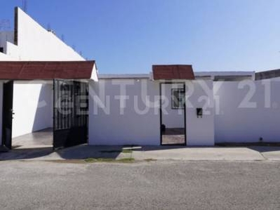 CASA EN VENTA DE 3 RECAMARAS EN TERRAZAS DE LA PRESA, TIJUANA BC