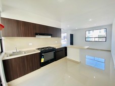 doomos. casa en venta la concepcion, avenida principal 21-3955. nc