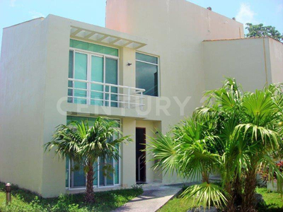 Villa De 3 Rec En Renta En Selvamar Playa Del Carmen P1721