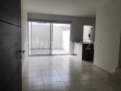 Se renta casa en Abie residencial (valle imperial)