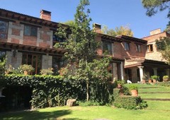 vendo casa estilo mexicano en lomas de santa fe, fraccionamiento cerrado 32,000,000