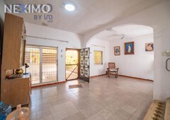 casas en venta - 1680m2 - 5 recámaras - mérida centro - 5,900,000