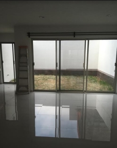 CASA EN PREVENTA EN PASEO DEL PARQUE, TRES MARÍAS