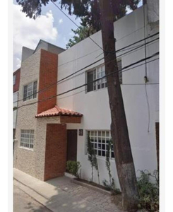 Casa En Venta Cerrada Miguel Angel # 18, Col. Nonoalco, Alc. Benito Juarez, Cp. 03700 Mlrc56