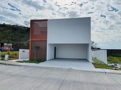 Casa En Venta En Veracruz En Fracc. Punta Tiburón Riviera Veracuzana.