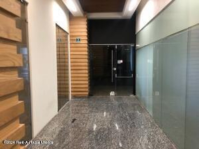 Local Comercial En Renta En Santa Fe Cuajimalpa Gis 24-3594