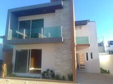 en venta, casa en fraccionamiento en el universo, cuernavaca, morelos