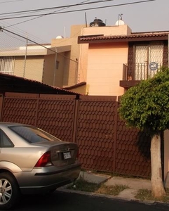 Se Vende casa en Lomas de Hidalgo (cerca de acueducto)