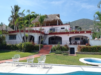 Amplia Casa Acapulco, 6 Recamaras, Alberca Y Vista A La Bahia