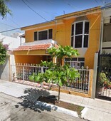 bonita casa en venta jardines de la paz, guadalajara